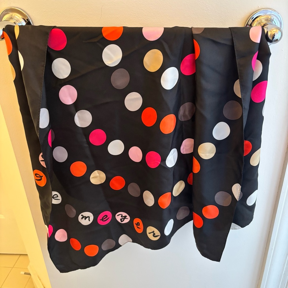 Gene Meyers Authentic Vintage Foulard 100% Silk Polka Dot Patterned Square Scarf - Picture 5 of 5